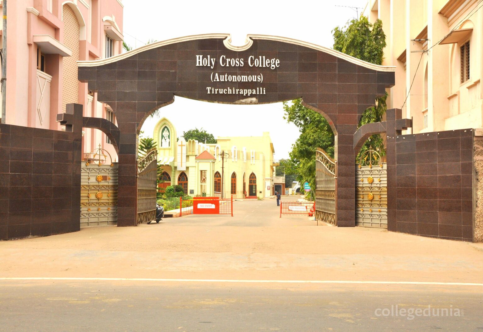 Holy Cross College in Trichy Digital Trichy Tiruchirappalli (Trichy